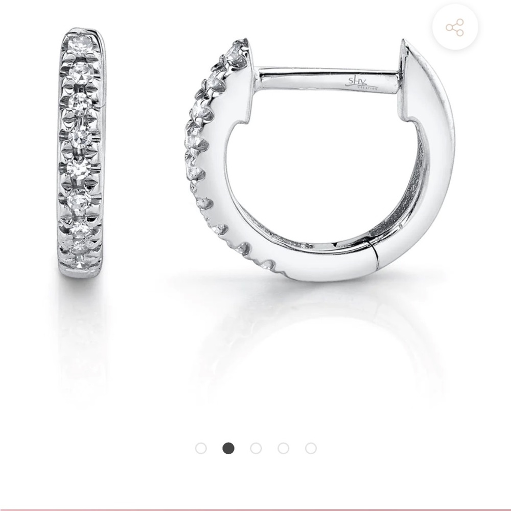 Shy creating 14kt white gold pave diamond huggies